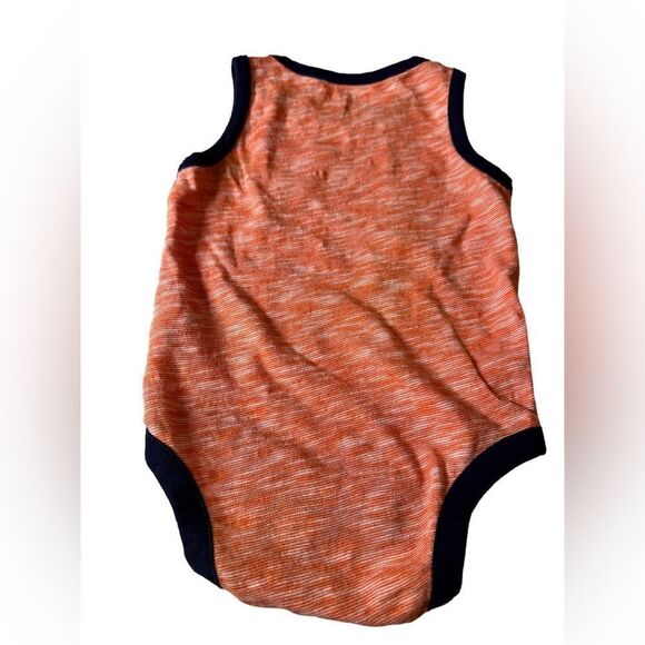 Baby GAP Boy’s Onesies (6-12 Months) - Picture 5 of 7